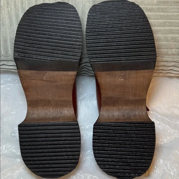 Vintage 90’s Candie's Brown Leather Platform Clogs Wood Heel Boho NWOT Size 6 - Picture 12 of 16